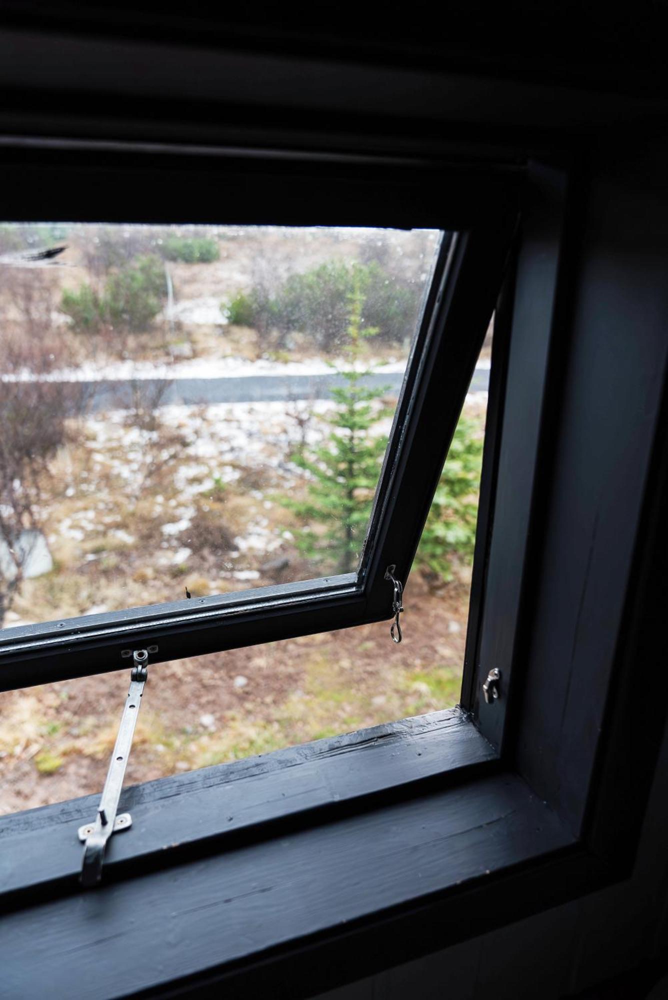 Cozy Cabin Near Golden Circle With Panoramic Views มอสเฟลสแบร์ ภายนอก รูปภาพ