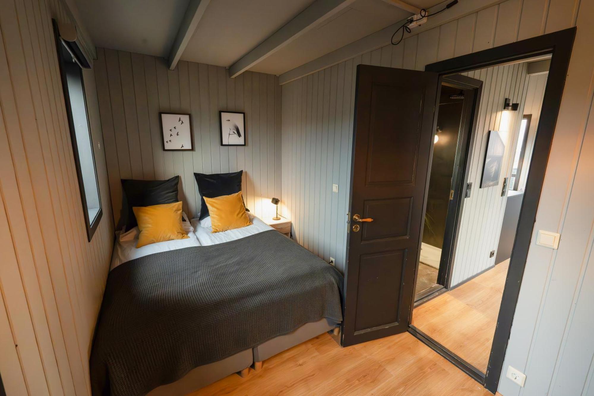 Cozy Cabin Near Golden Circle With Panoramic Views มอสเฟลสแบร์ ภายนอก รูปภาพ