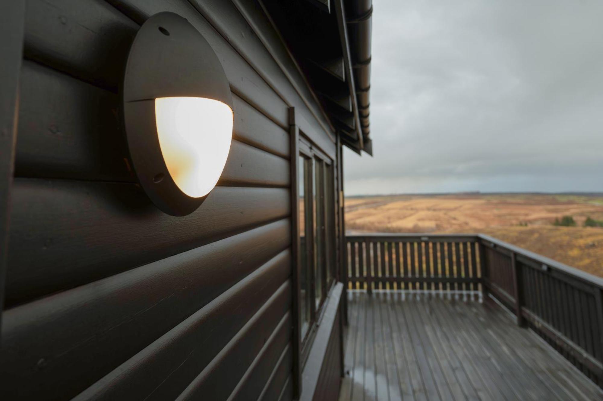 Cozy Cabin Near Golden Circle With Panoramic Views มอสเฟลสแบร์ ภายนอก รูปภาพ