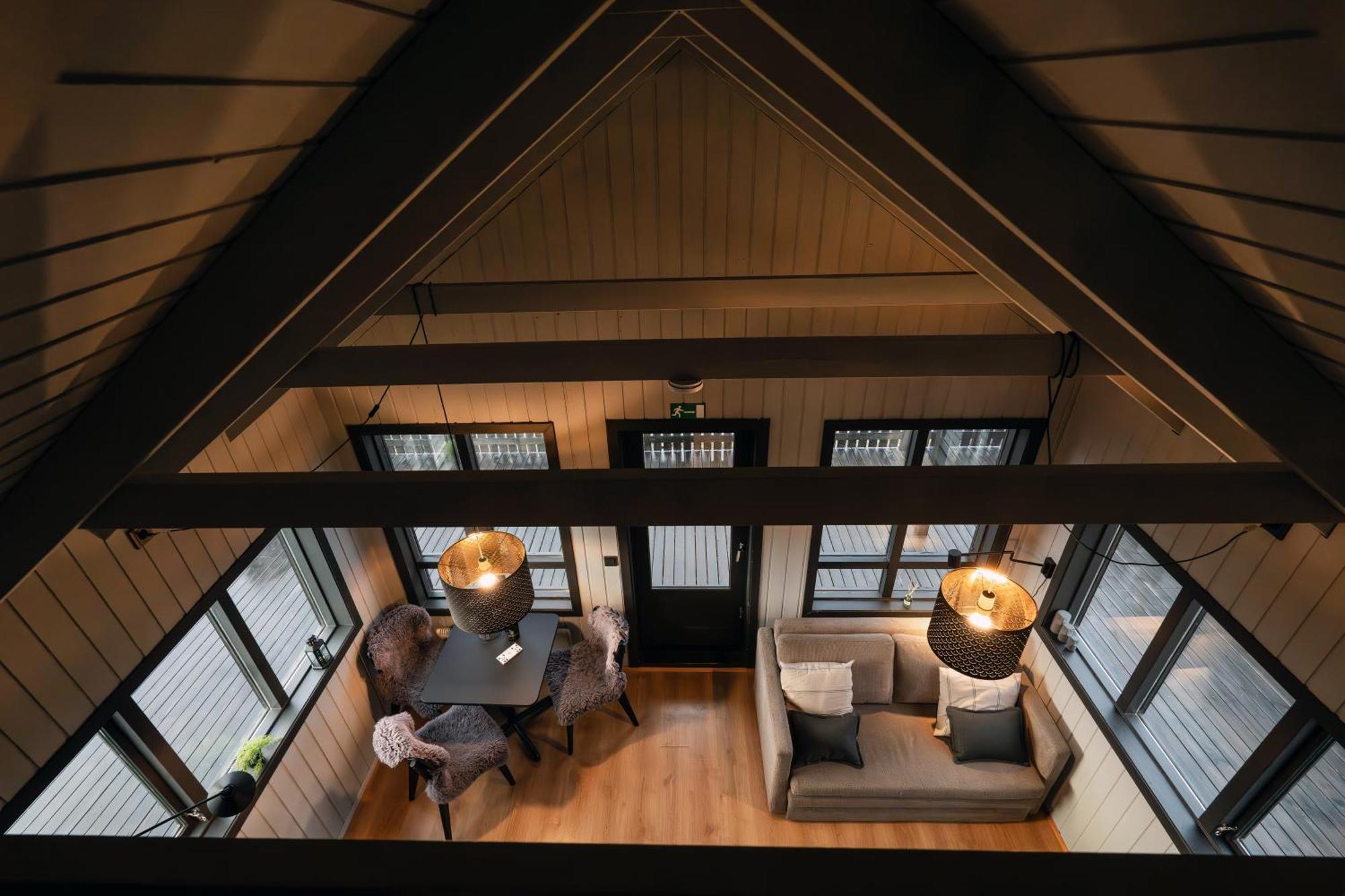Cozy Cabin Near Golden Circle With Panoramic Views มอสเฟลสแบร์ ภายนอก รูปภาพ