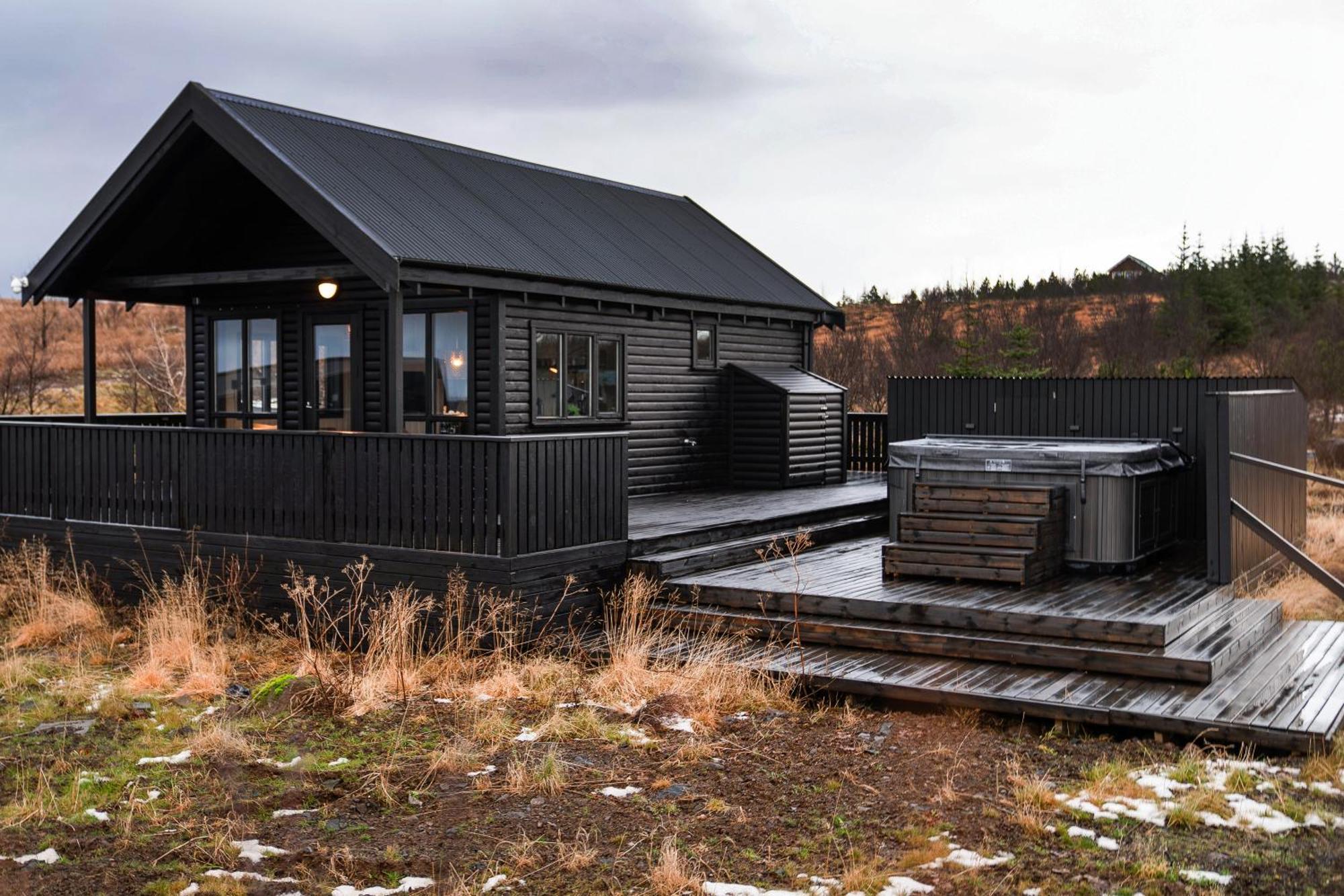 Cozy Cabin Near Golden Circle With Panoramic Views มอสเฟลสแบร์ ภายนอก รูปภาพ